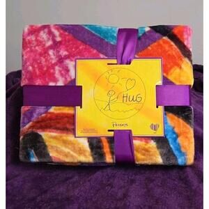 NEW Penzeys HUG BLANKET Throw Multicolor Tie Dye New 50x60 Ltd Edition Soft